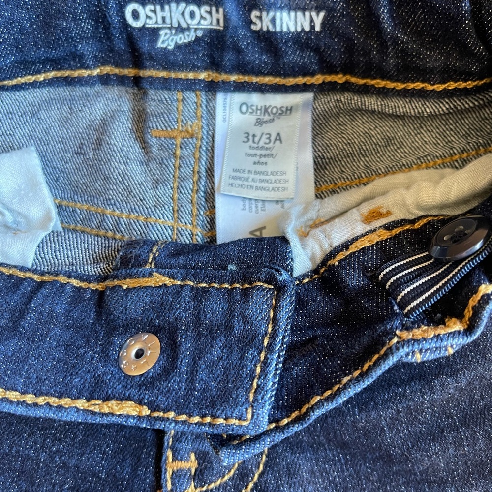 OshKosh B'gosh Dark Blue Women's Skinny Jeans